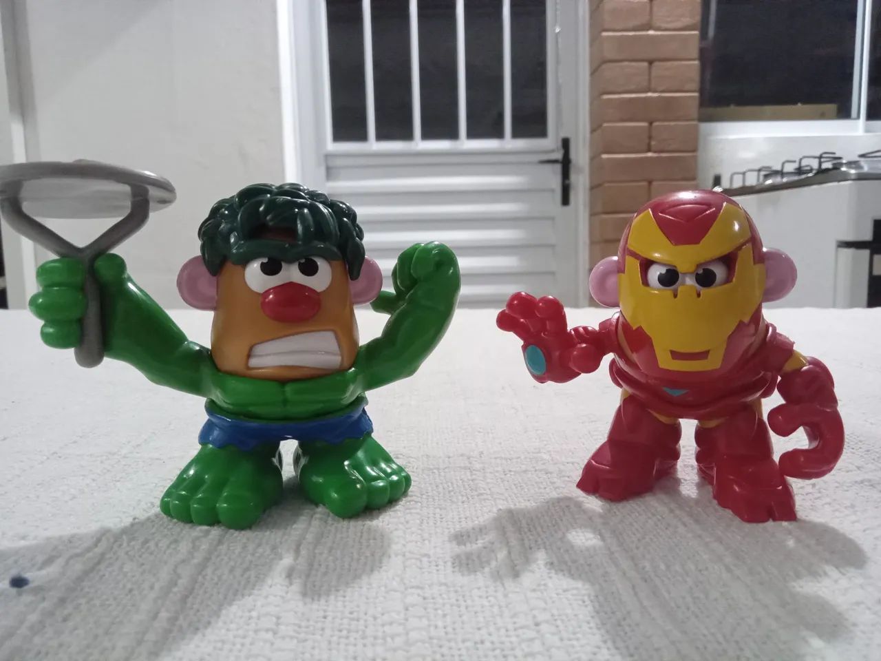 COLEÇÃO CABEÇA DE BATATA HERÓIS MARVEL - Foto 2