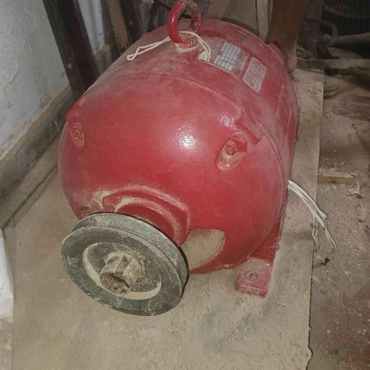 Motor Arno 7.5 cavalos trifásico  - Foto 2