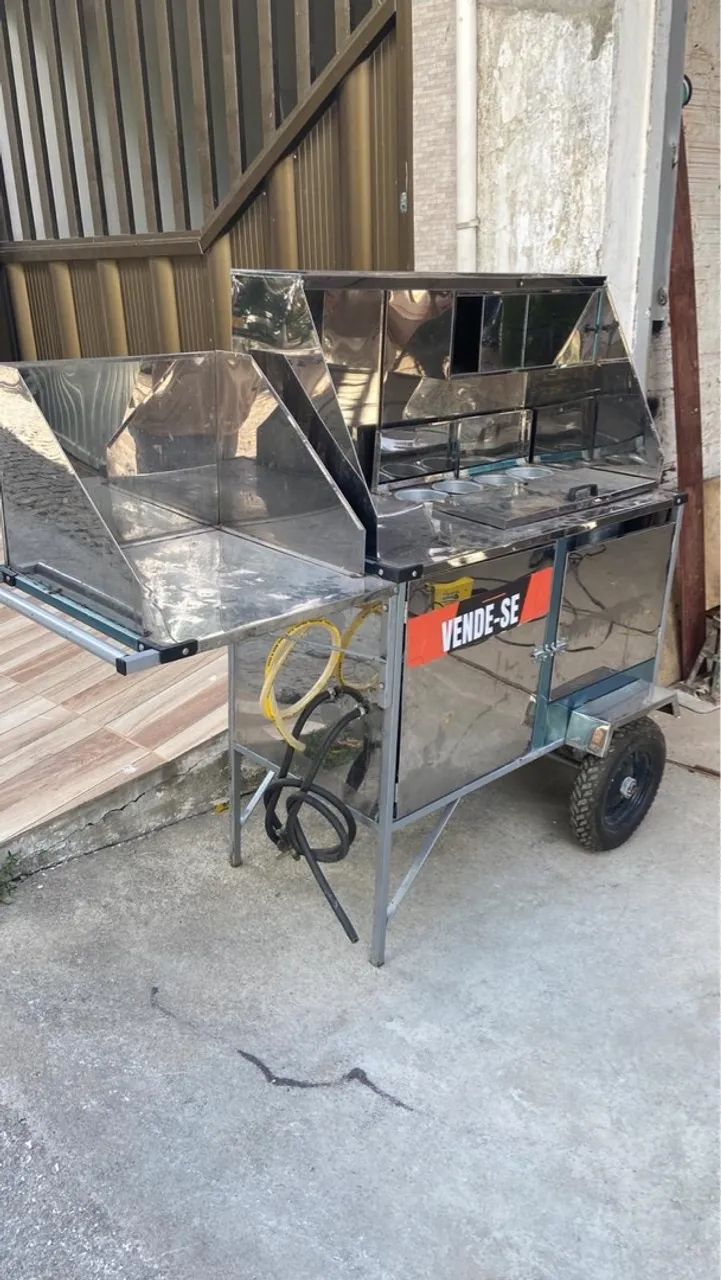 Carro cachorro quente 1 mês de uso 