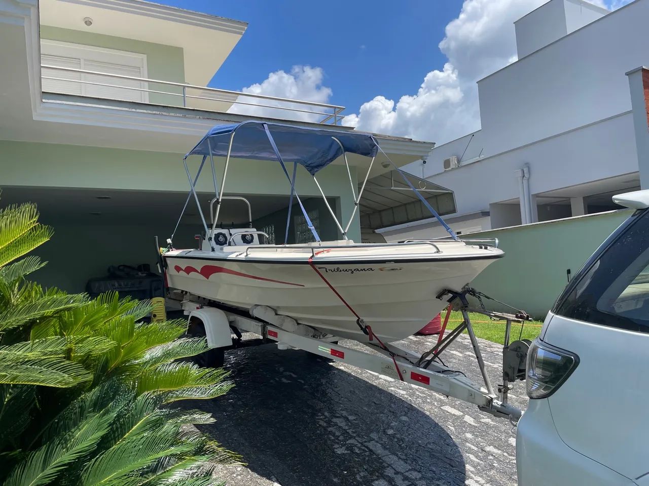 Lancha Floripa (2007) + motor Yamaha 40HP 2T (2021) + carreta rodoviária.  - Foto 4