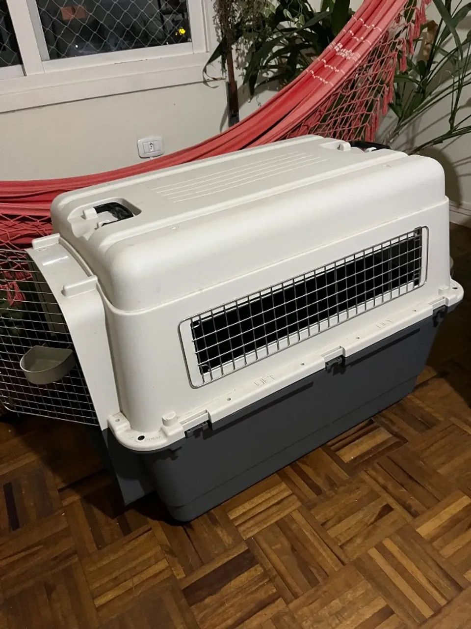 Caixa de transporte de pet TAM. G 