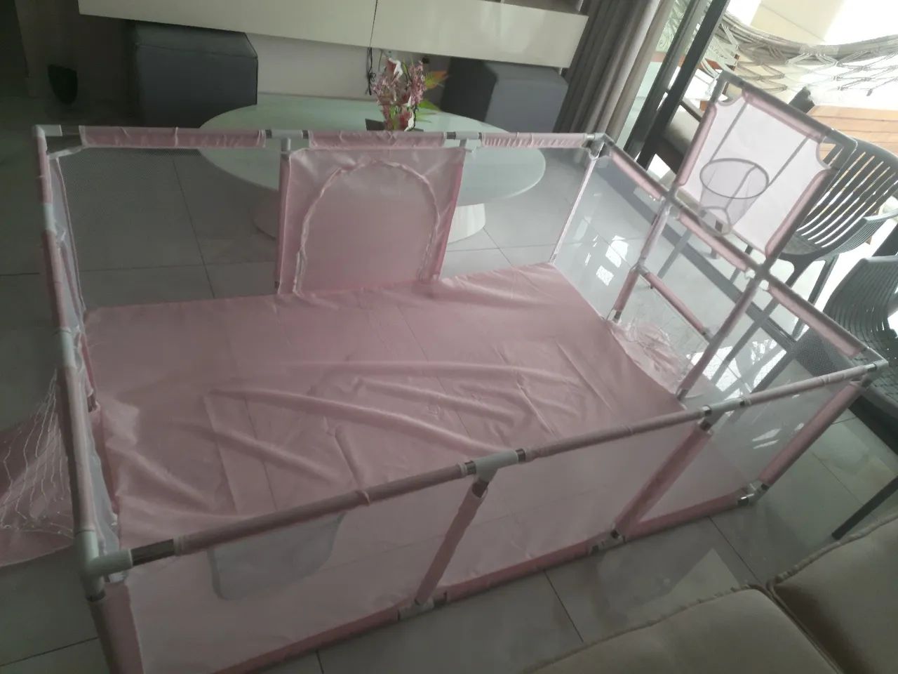 Cercadinho Playpen Infantil com Rede e Bola de Basquete - Foto 5