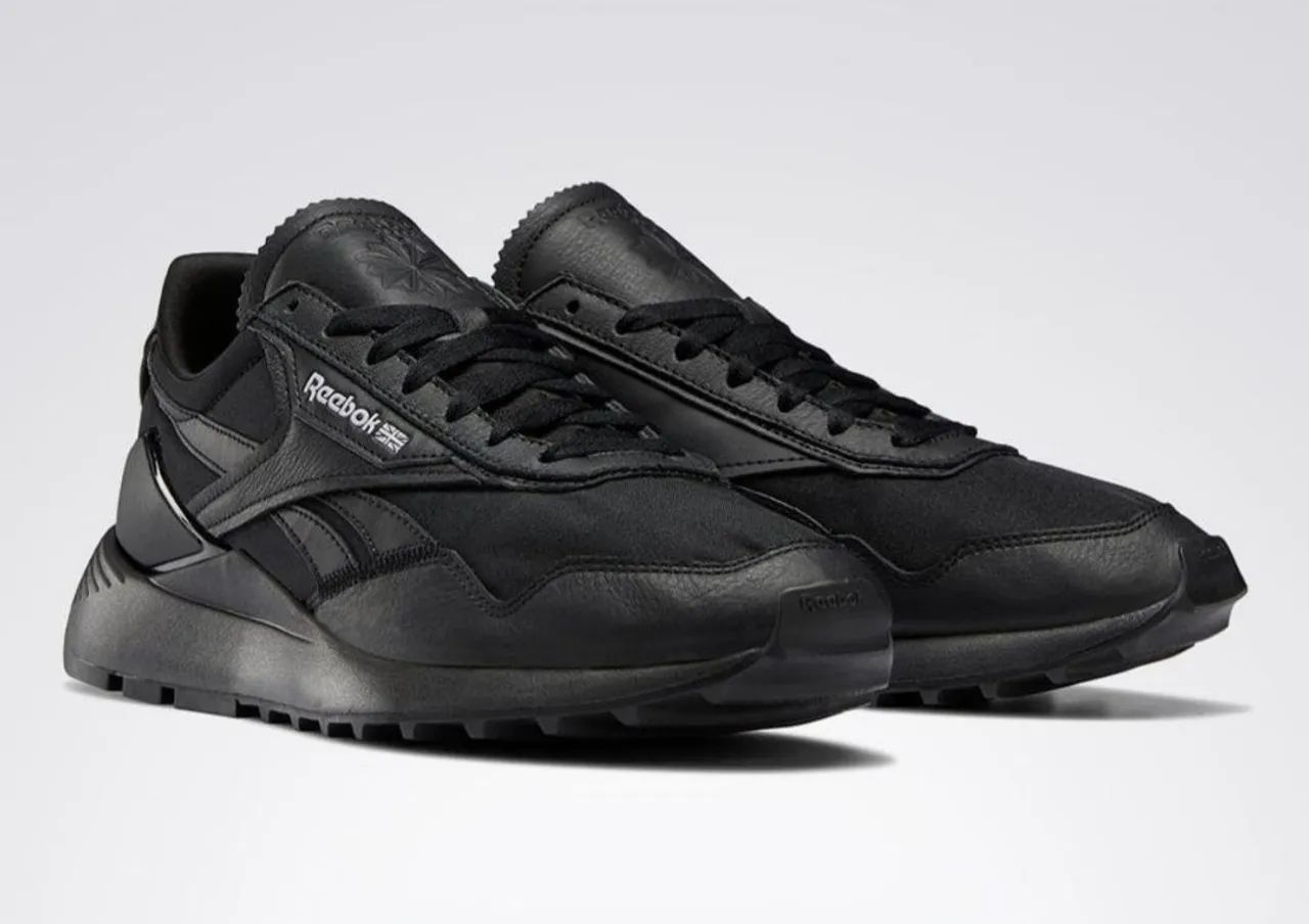 Tênis da Reebok Classic Leather Legacy tamanho 35 original  - Foto 3