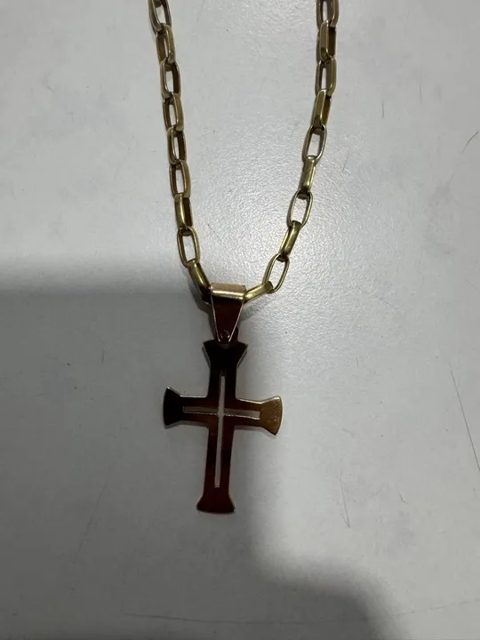 Cordão de Ouro com Cruz - 18K