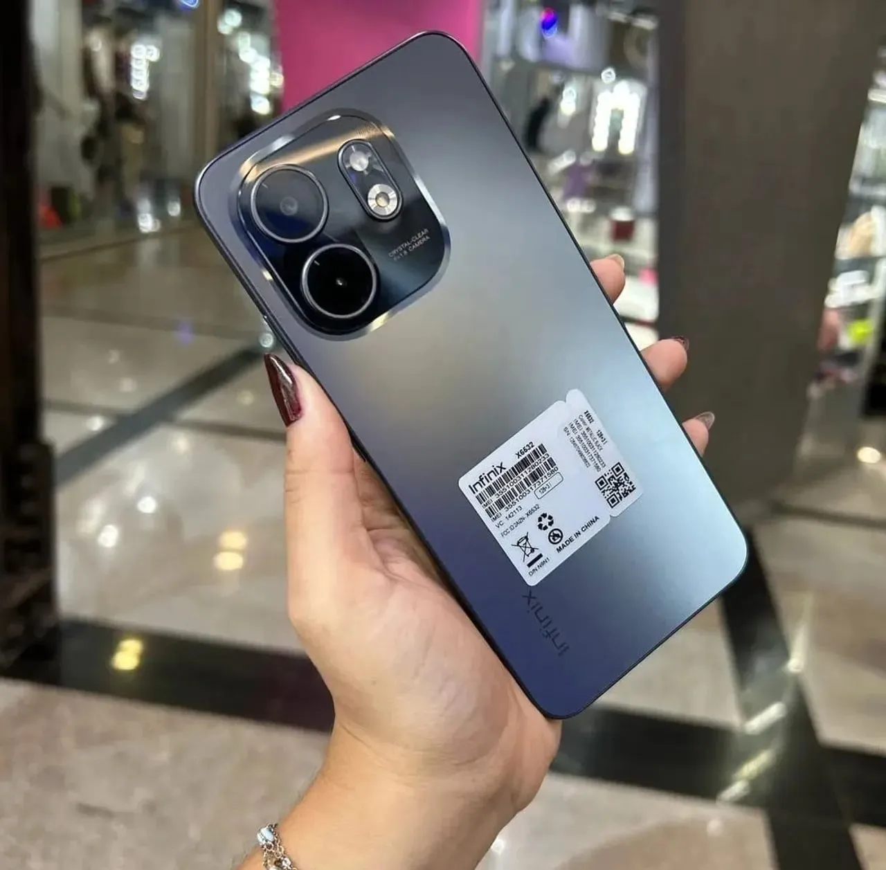 Infinix Smart 9 - Celular Novo, Desempenho Top e Preço Justo!