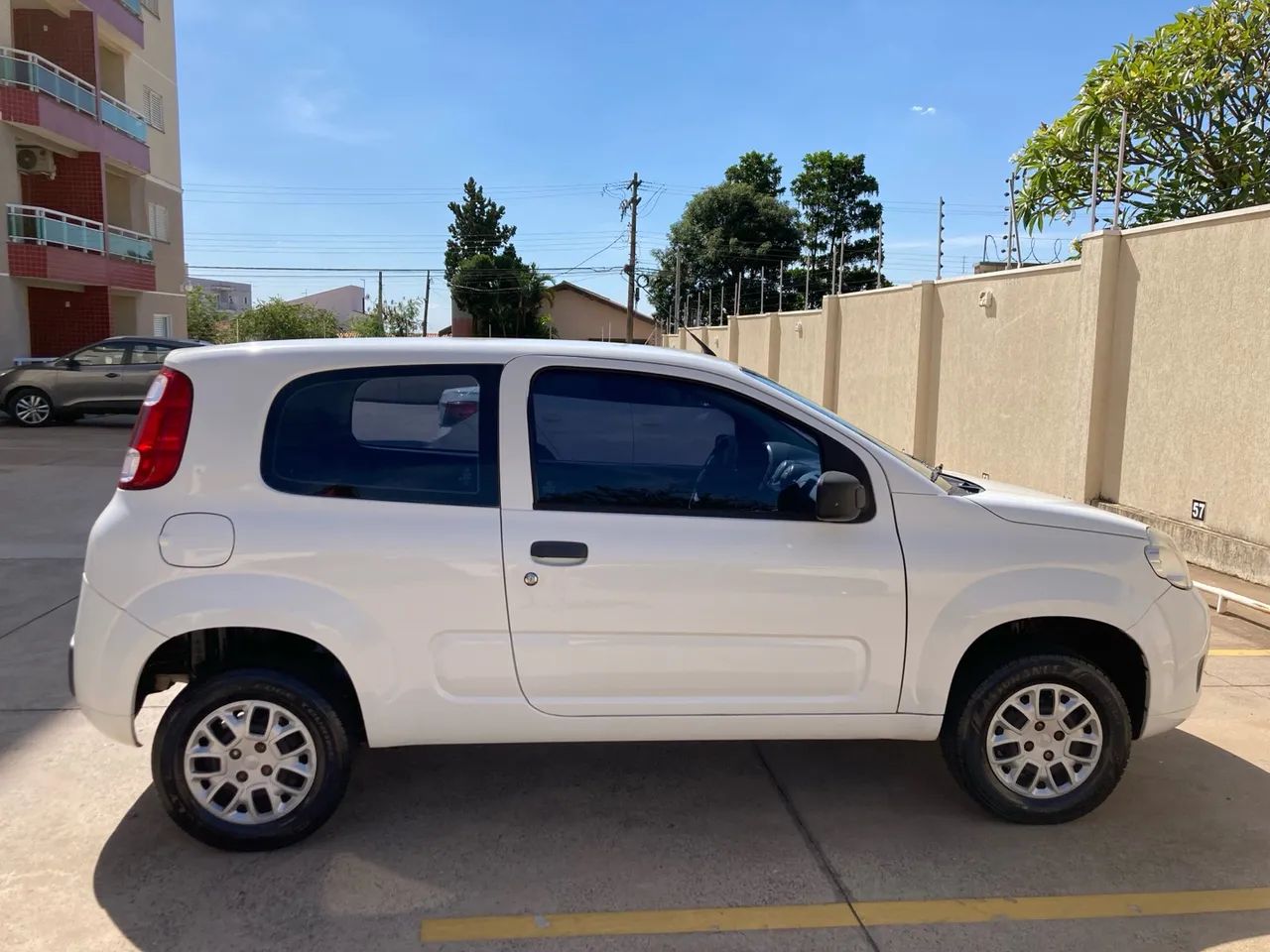 Fiat uno vivace 2014 - Foto 4