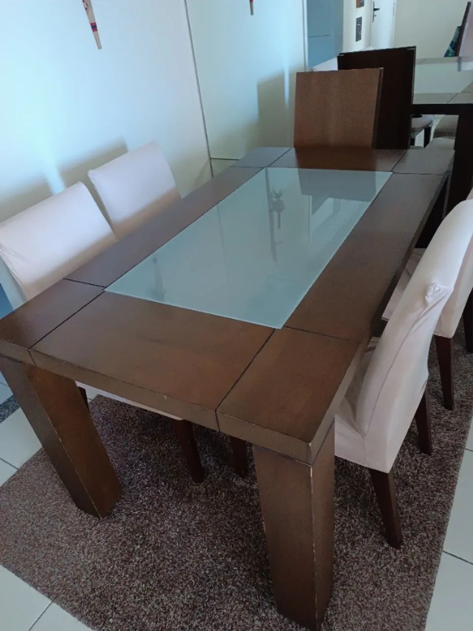 Sala de jantar (mesa com seis cadeiras) - Foto 4
