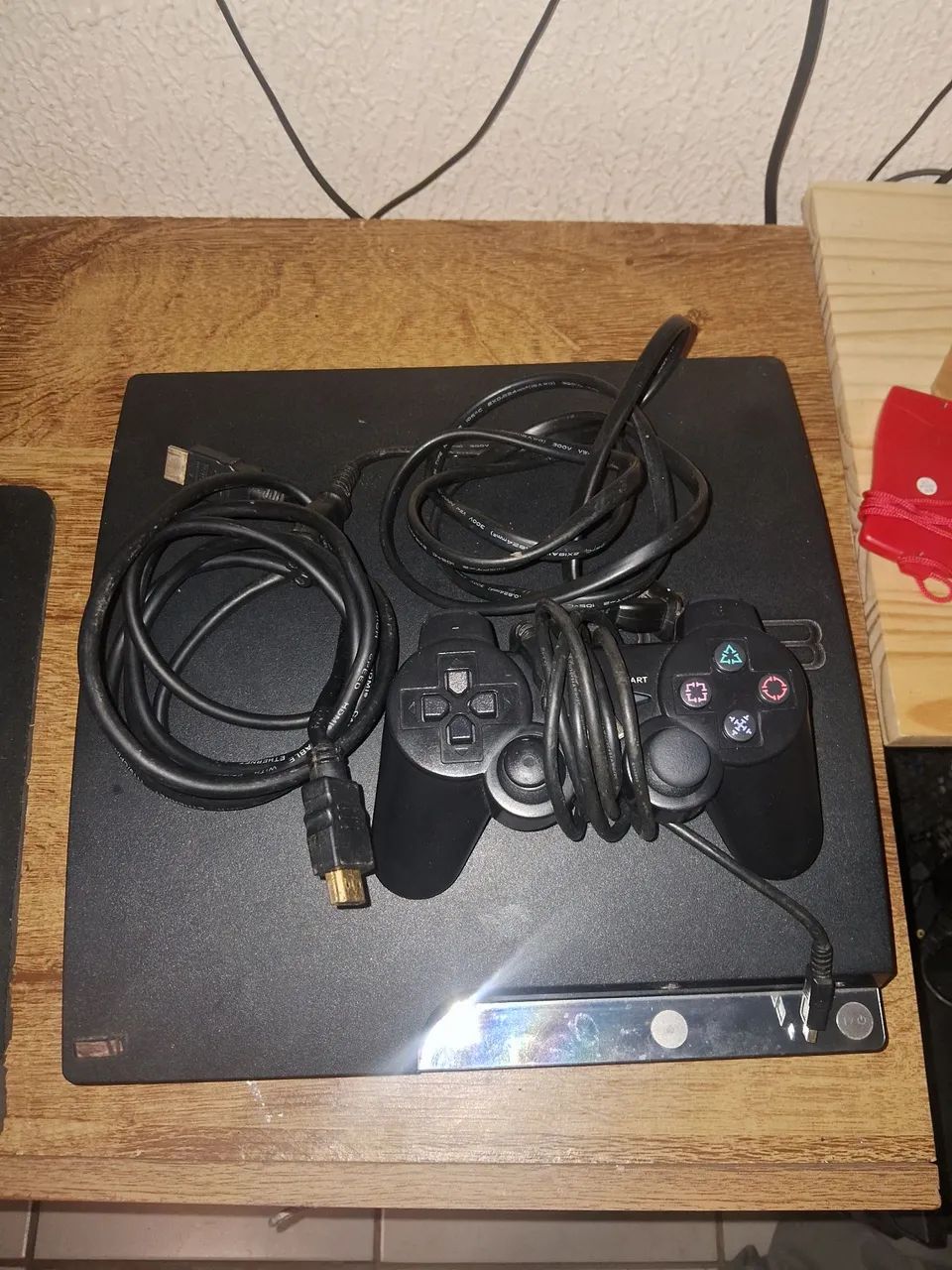 Playstation 3 Slim(bloqueado) com Controle