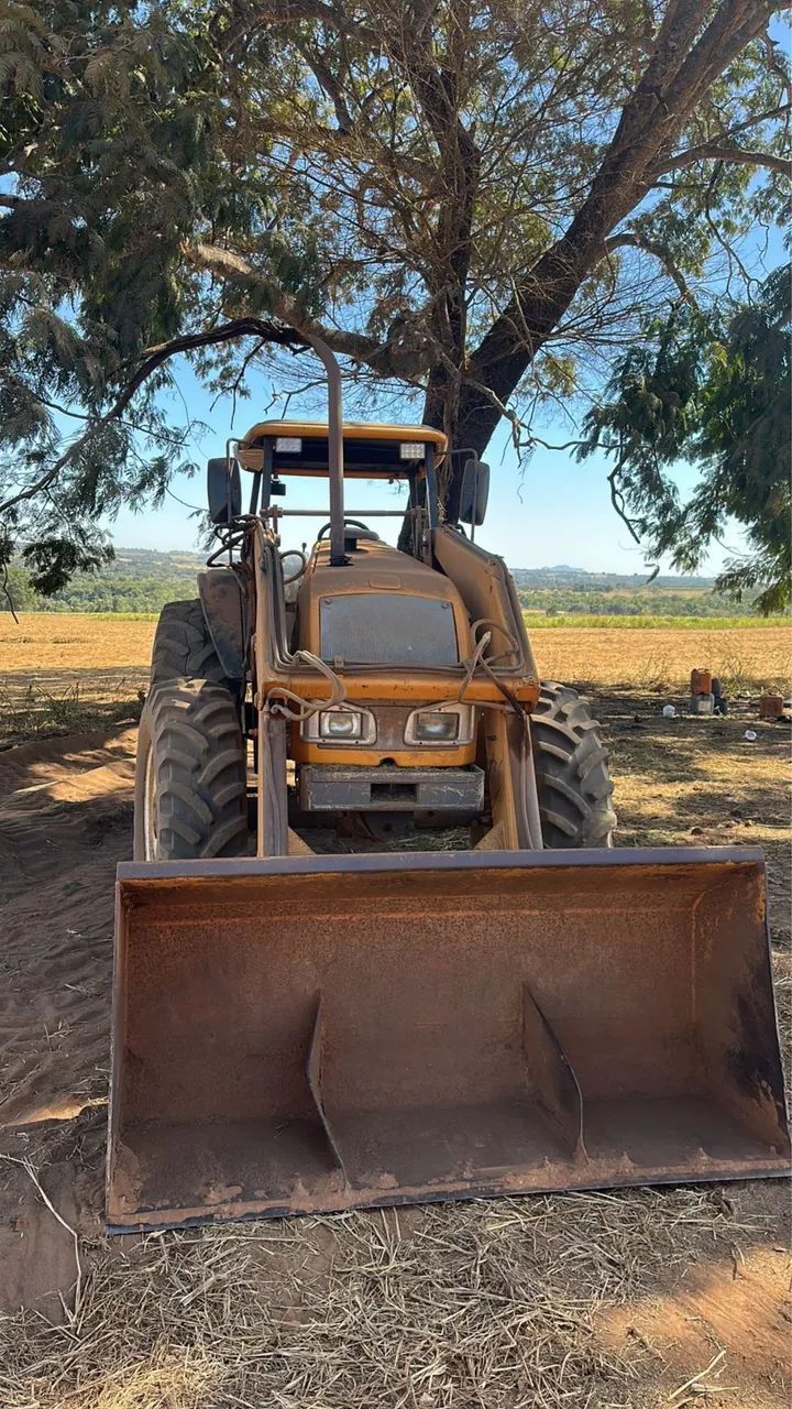 Trator valtra Bm 110  - Foto 3