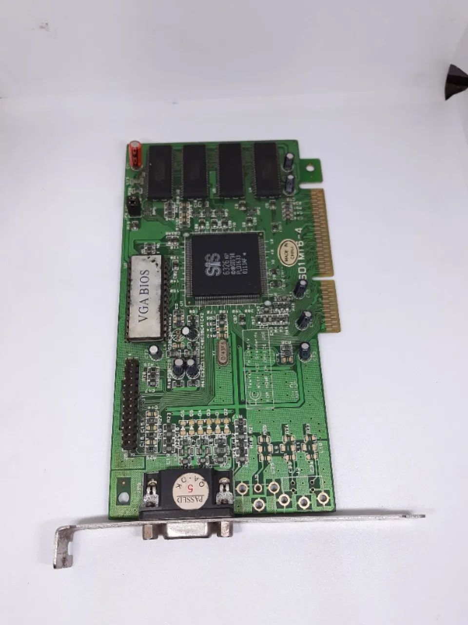 Placa de vídeo SiS 6326 4MB AGP - Foto 2