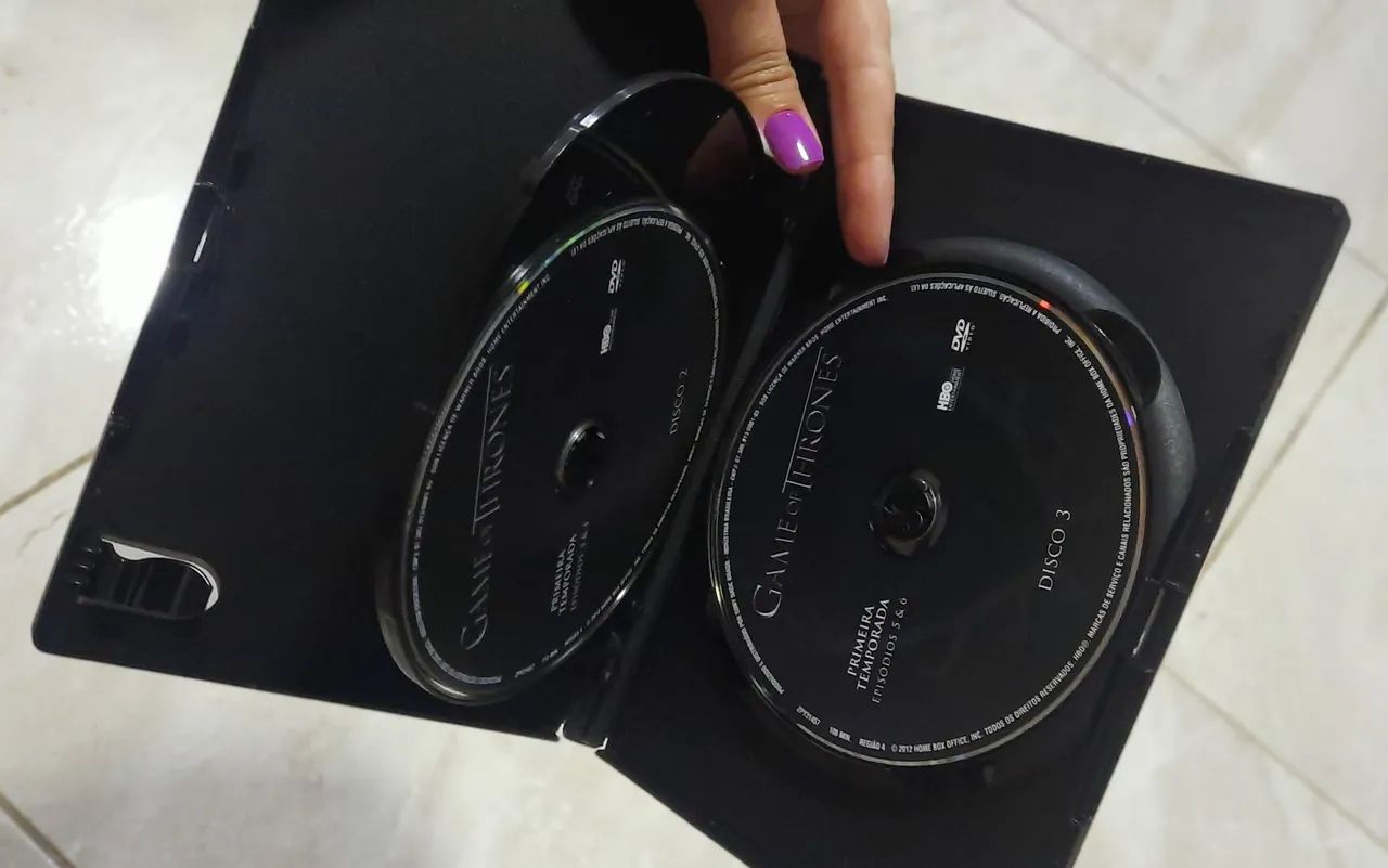 Game of Thrones 1° Temporada Completa  - Foto 5