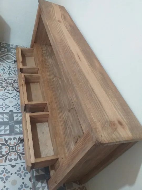Rack rustico de madeira - Foto 3