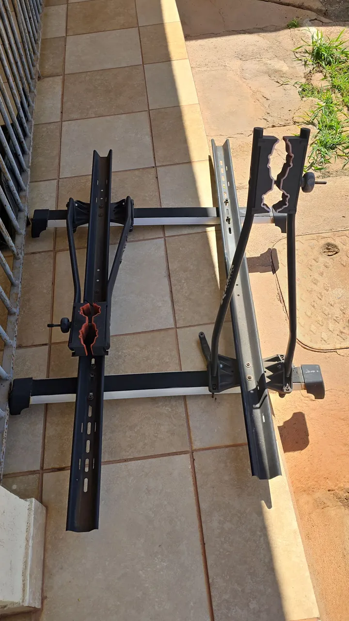 Suporte para bicicleta de teto