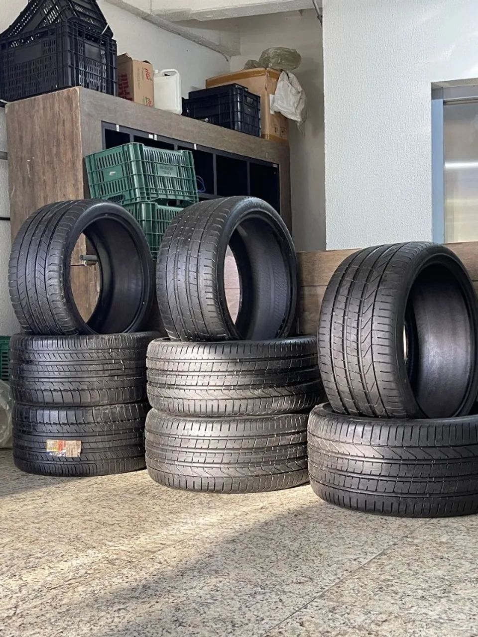 Pneus Pirelli PZERO 22" para Porsche Cayenne - Jogo Completo 