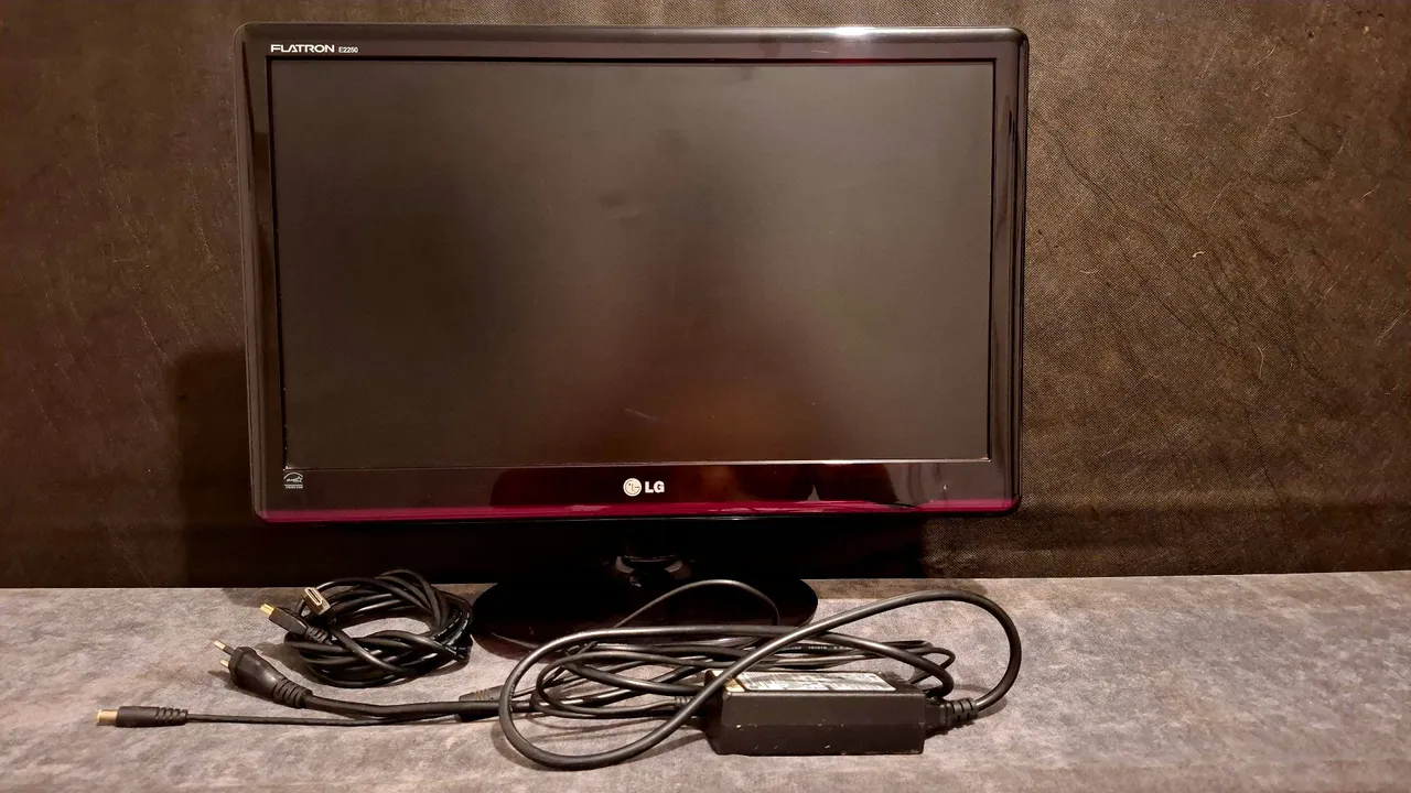 Monitor LG Flatron E2250 21.5 polegadas