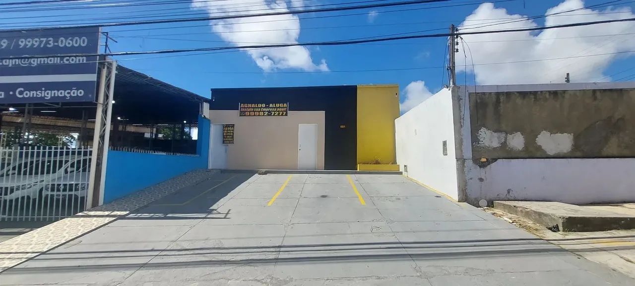 Imóvel para aluguel tem 200 metros quadrados com 1 quarto em Farol - Maceió - AL