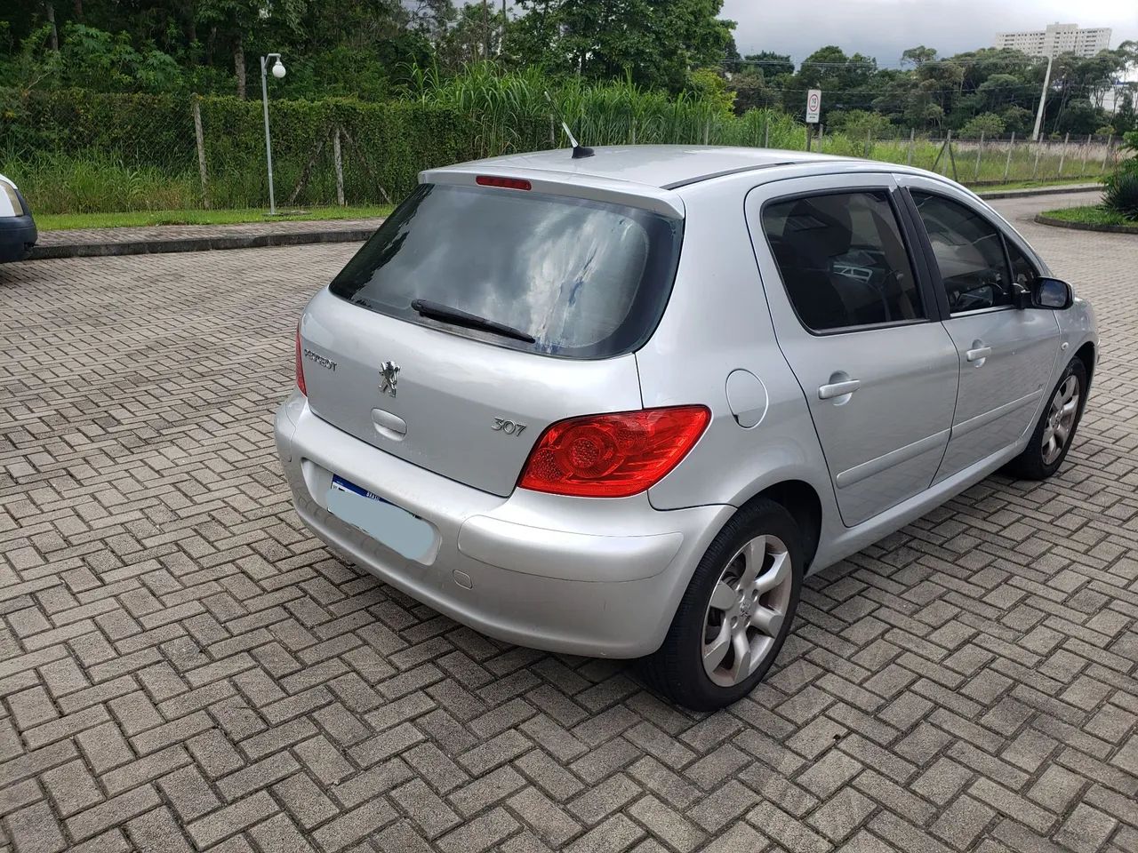 Peugeot 307 Hatch 1.6 16v Presence Pack 5p 2009/2010 Flex - Foto 2