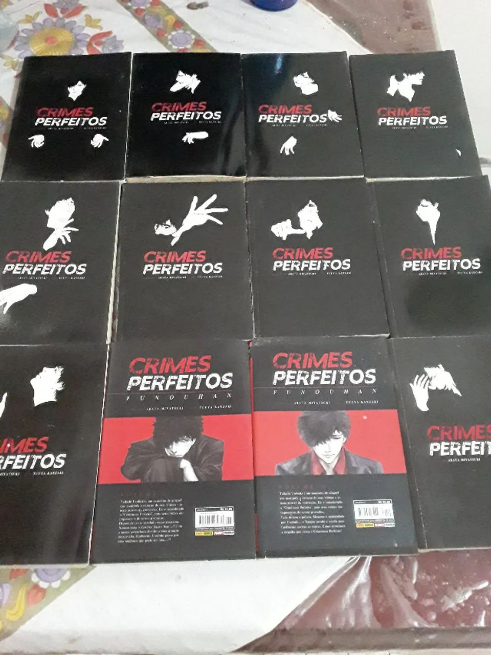 Mangá Crimes Perfeitos