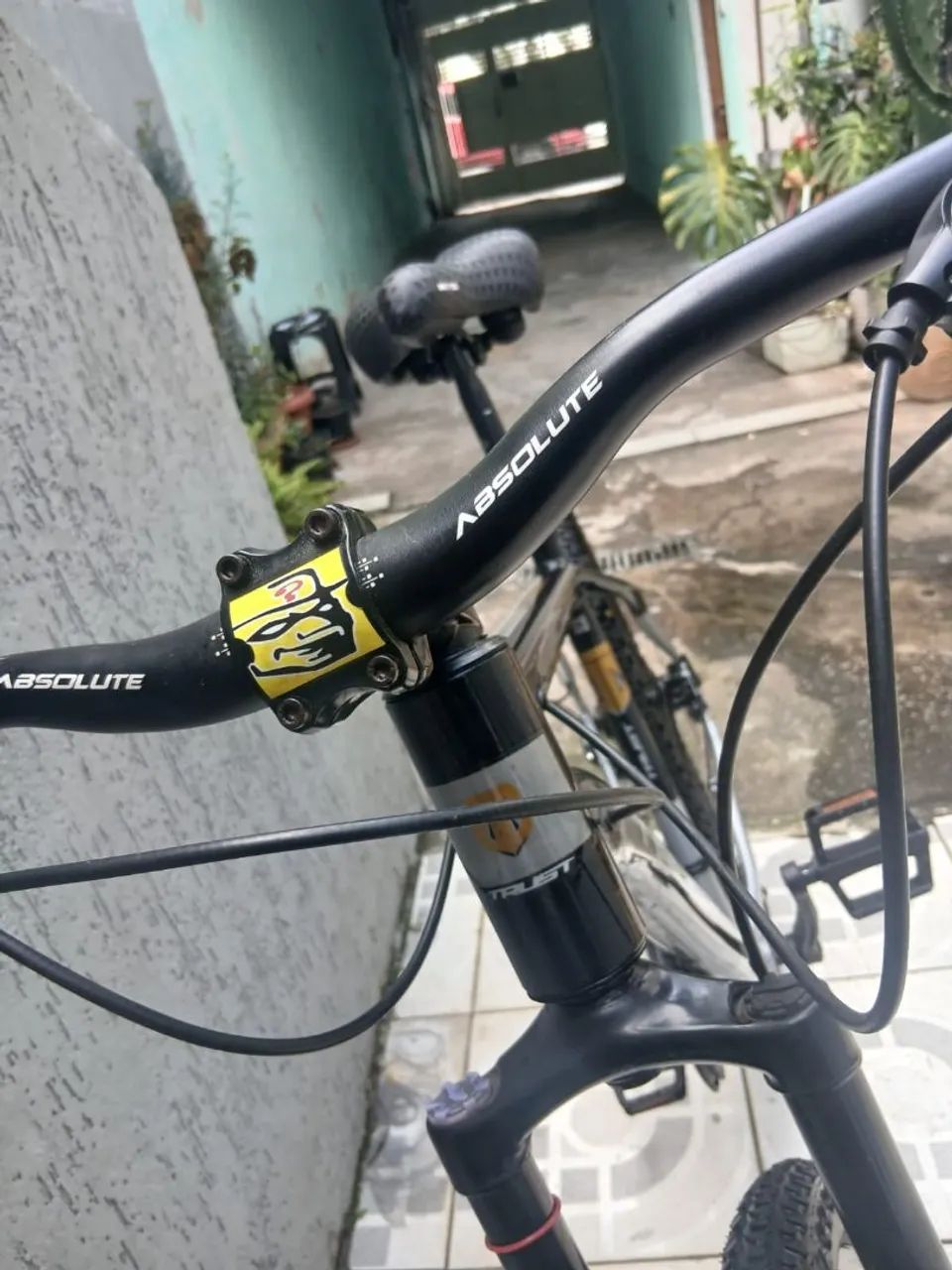 Bicicleta Trust Ultraenergy aro 29  - Foto 3