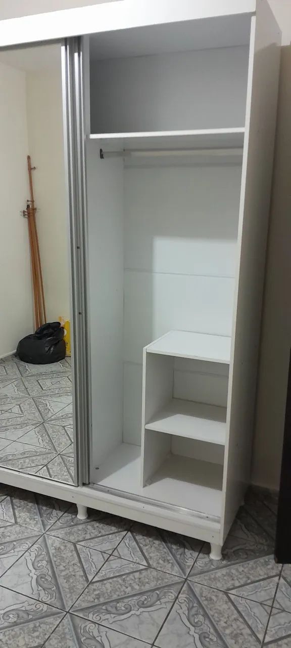 Guarda Roupa Grande Branco - Foto 3