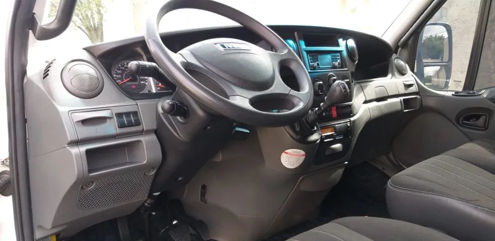 Iveco Daily CD plataforma 2019 - Foto 3