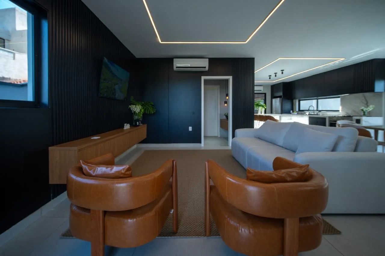 2 Poltronas Orgânicas Caramelo | Madeira | Design Premium - Foto 3