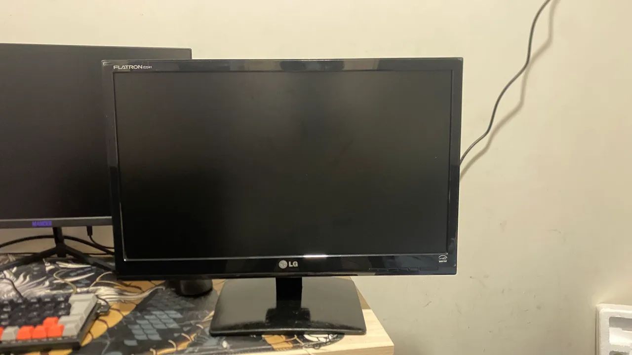 Monitor LG 21 polegadas 