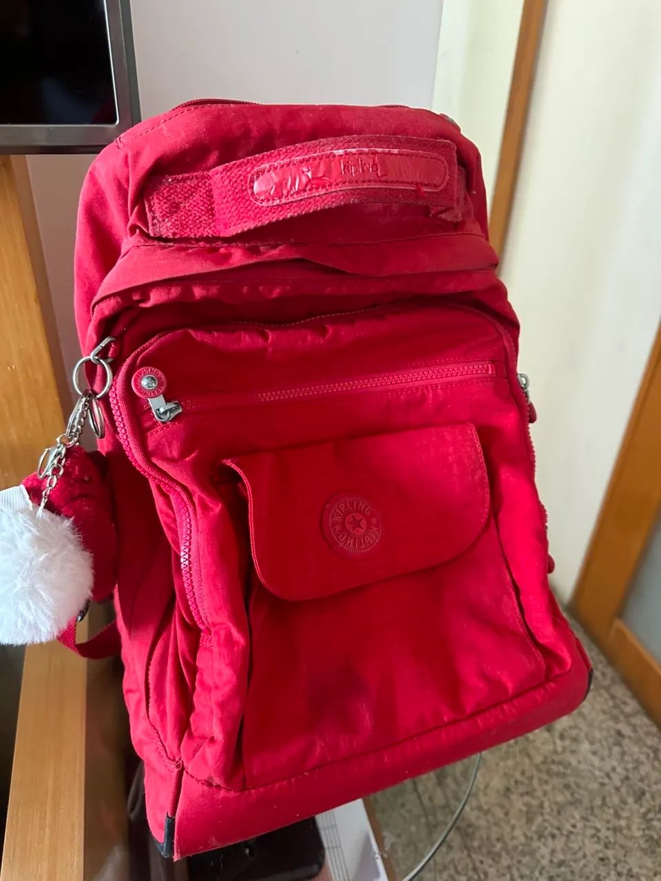 Mochila Kipling vermelha  - Foto 3