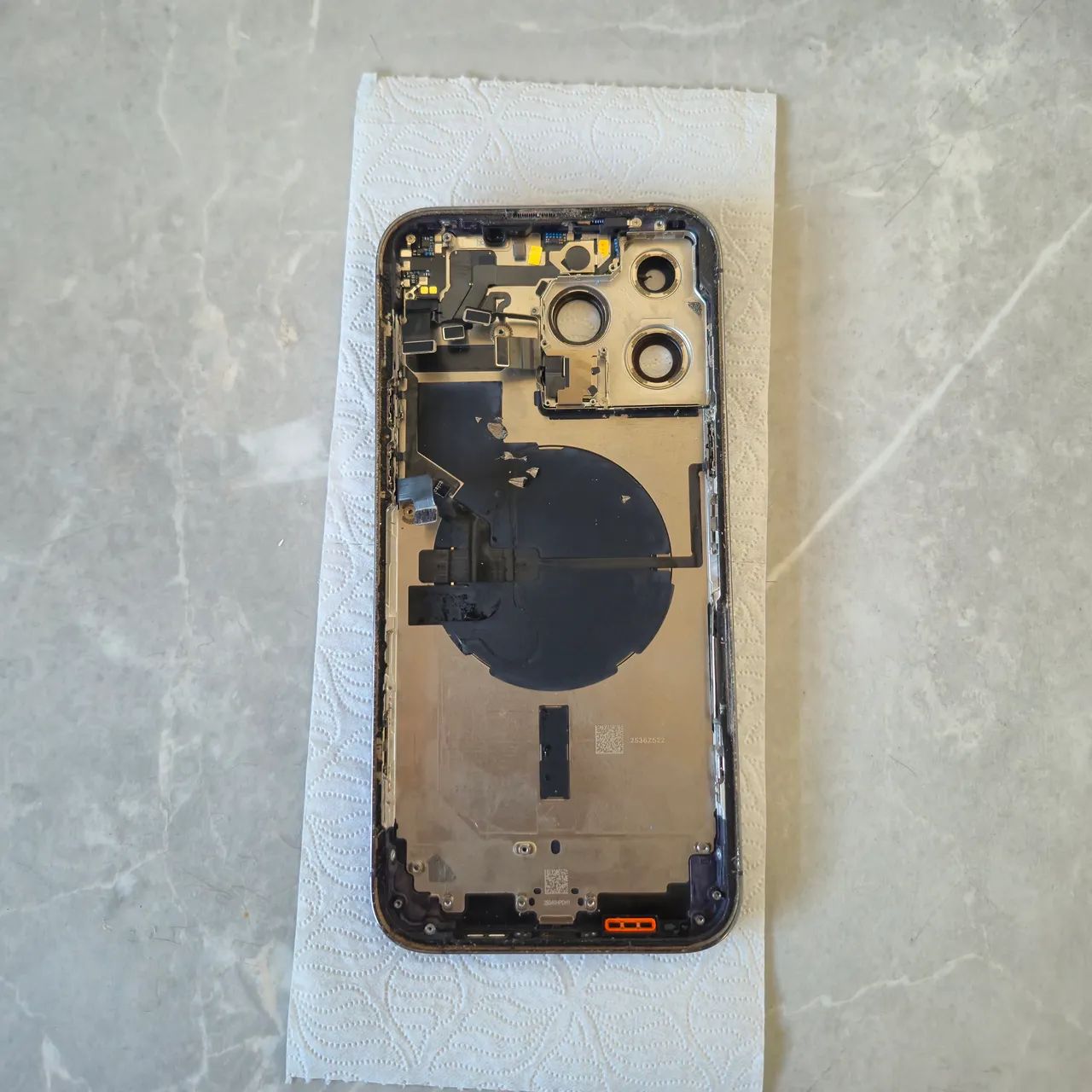 Carcaça original iPhone 14 Pro Max - Cor Roxo-espacial sem chip