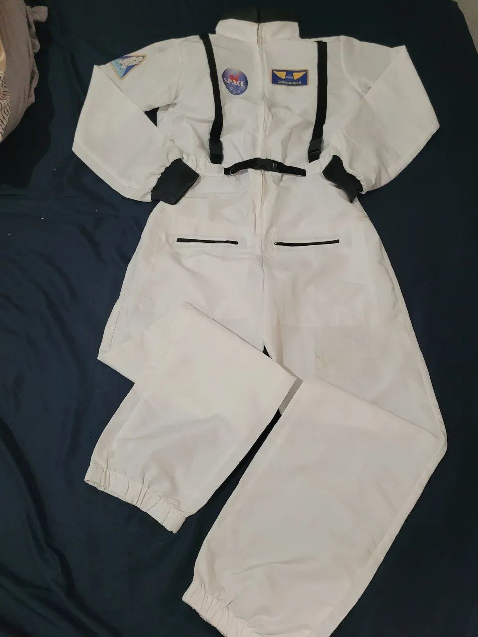  Macacao de astronauta/tam 10 a 12 anos. 