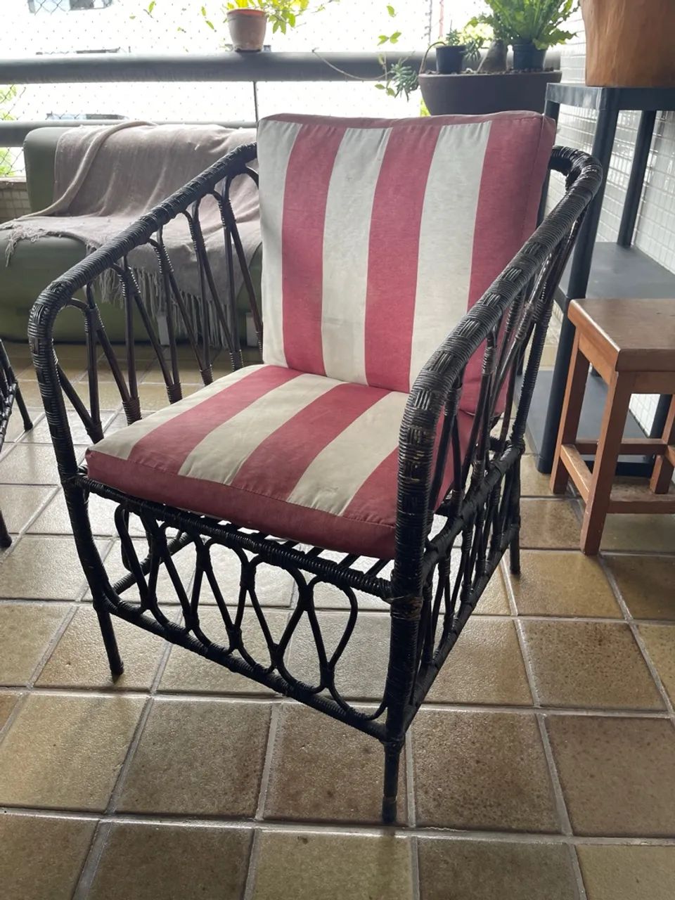 Conjunto de 6 cadeiras rattan/vime - Foto 2