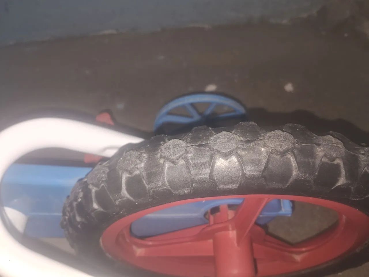 Vendo bicicleta infantil do seninha verada Nova  WhatsApp *  - Foto 4