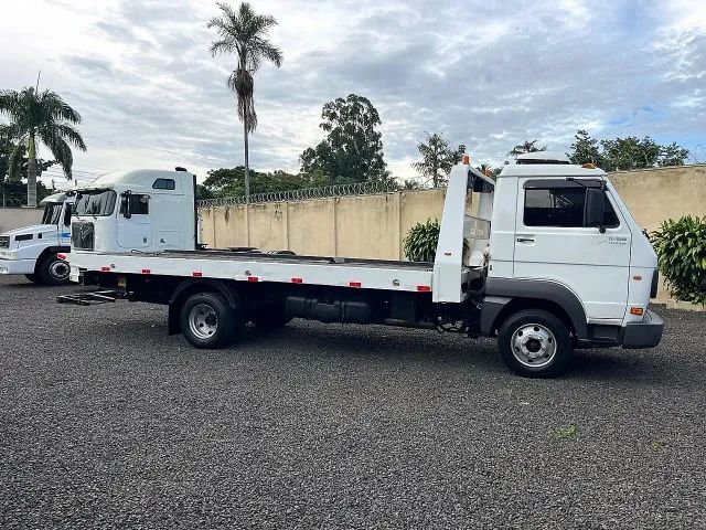 Guincho volkswagen 8.150 delivery plus ano 2012 equipado com plataforma em bom estado.. - Foto 5