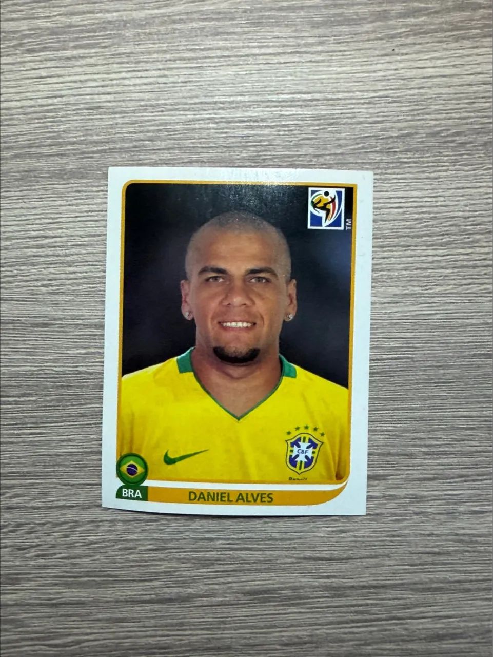 Figurinha da copa de 2010 Dani Alves Original 
