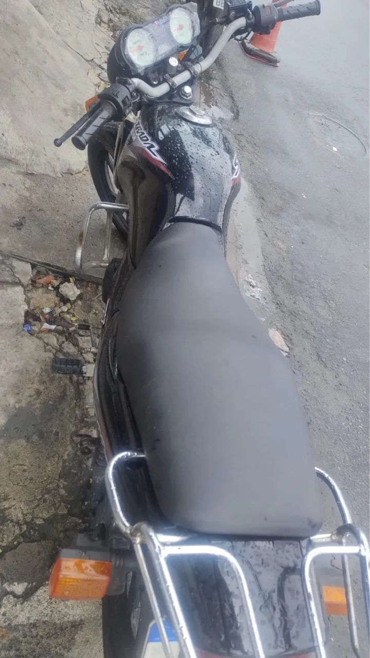 Moto CBX Strada 200