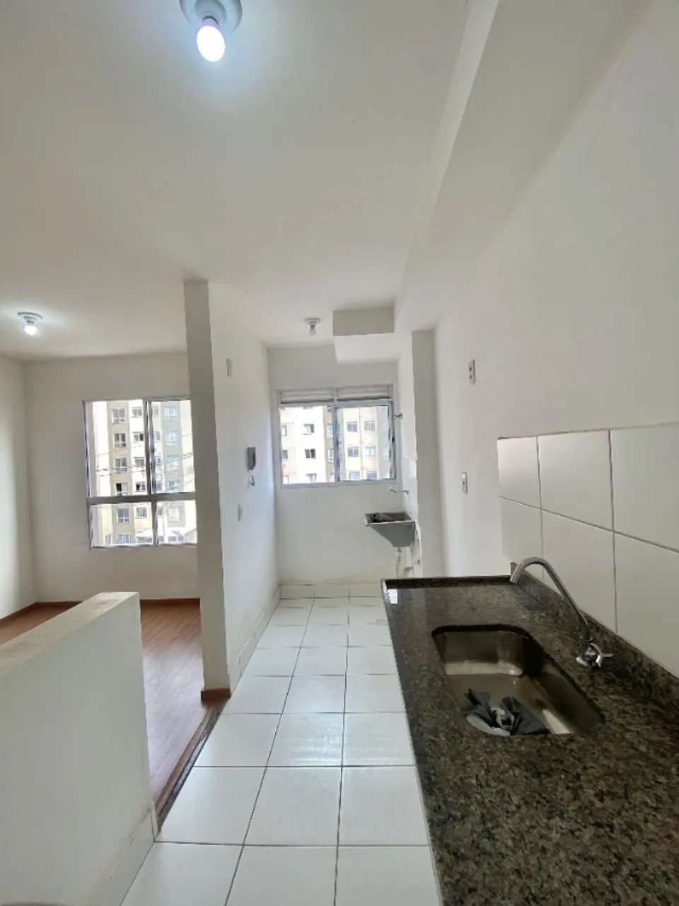 Apartamento no Vista do Vale, 2 quartos sendo 1 com closet - Foto 4