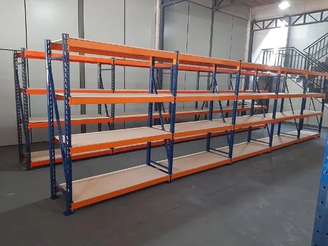 Semi pallets ideal para otimizar o armazenamento