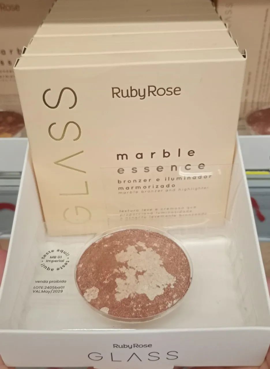Bronzer e iluminador marmorizado marble linha glass Ruby rose tom 2 detalhes prata