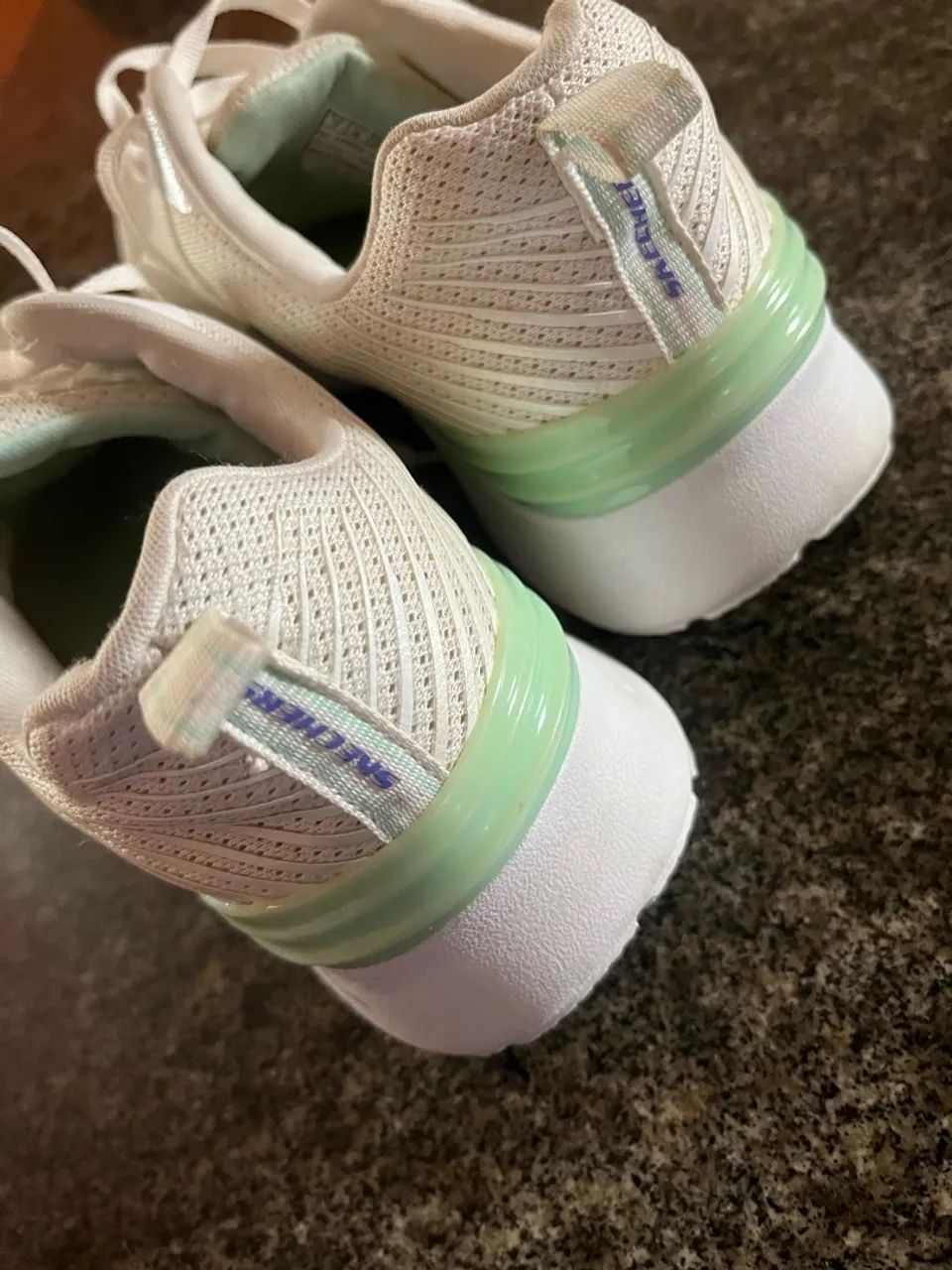 Tênis Skechers - Foto 4