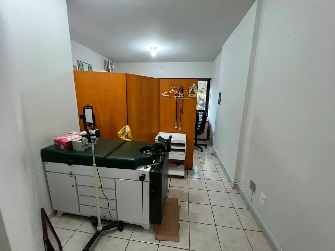 (AG) - Sala no Ed.Medical Center - Foto 2