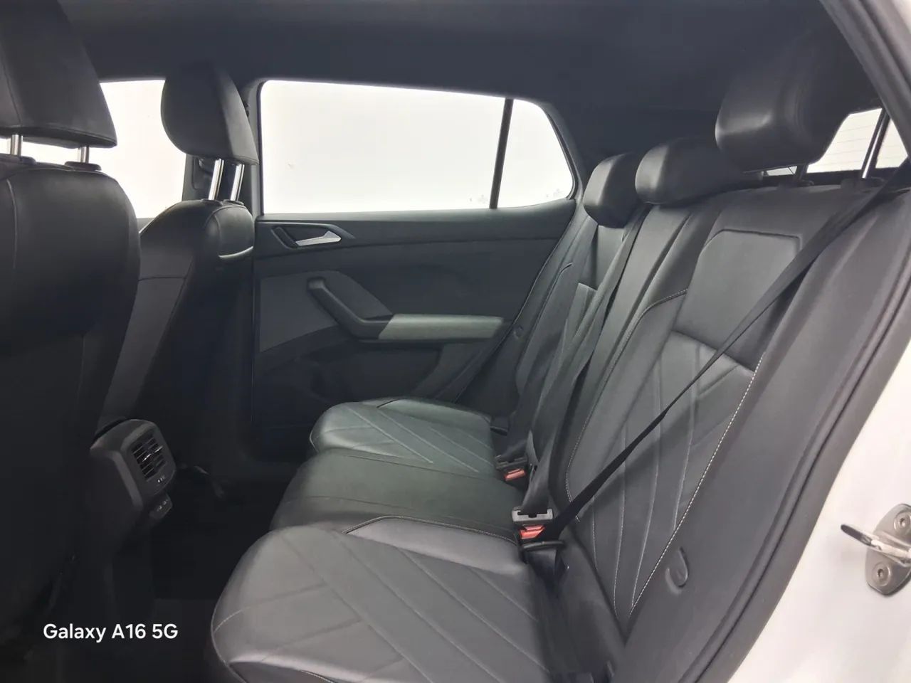 Volkswagen T-Cross Comfortline 1.0 TSI Flex 5P Aut., foto 17 de 18