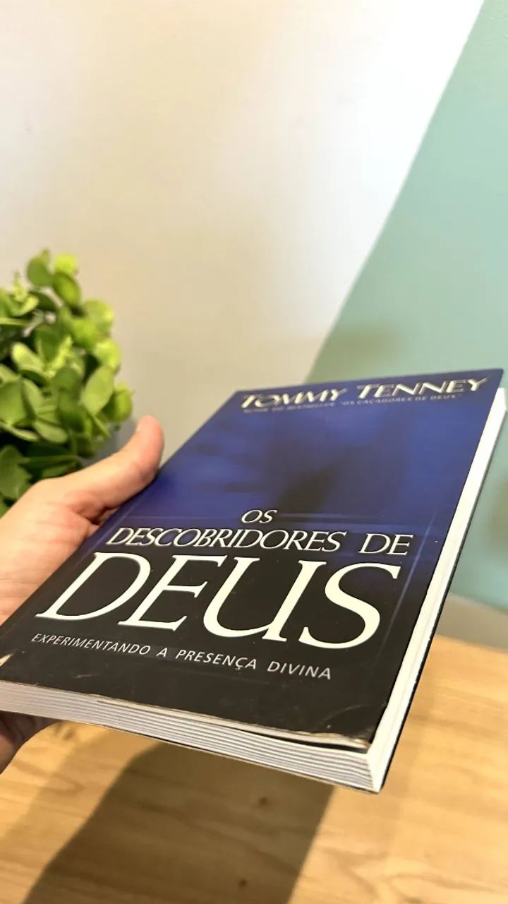 Os Descobridores De Deus - Foto 2