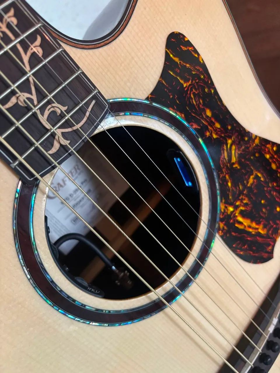 Violão Crafter d28 pro regulado com cordas novas exilir  - Foto 4