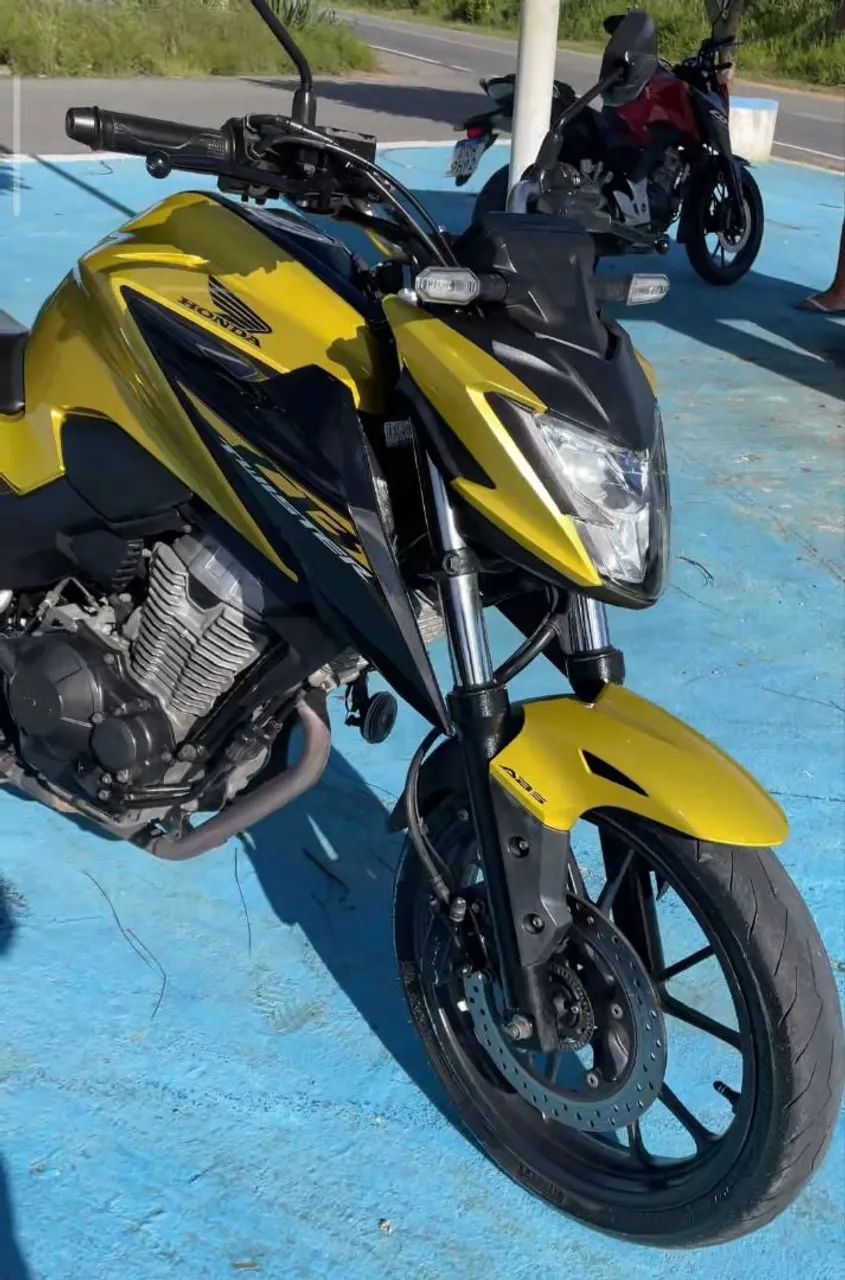 CB300F ABS  - Foto 5