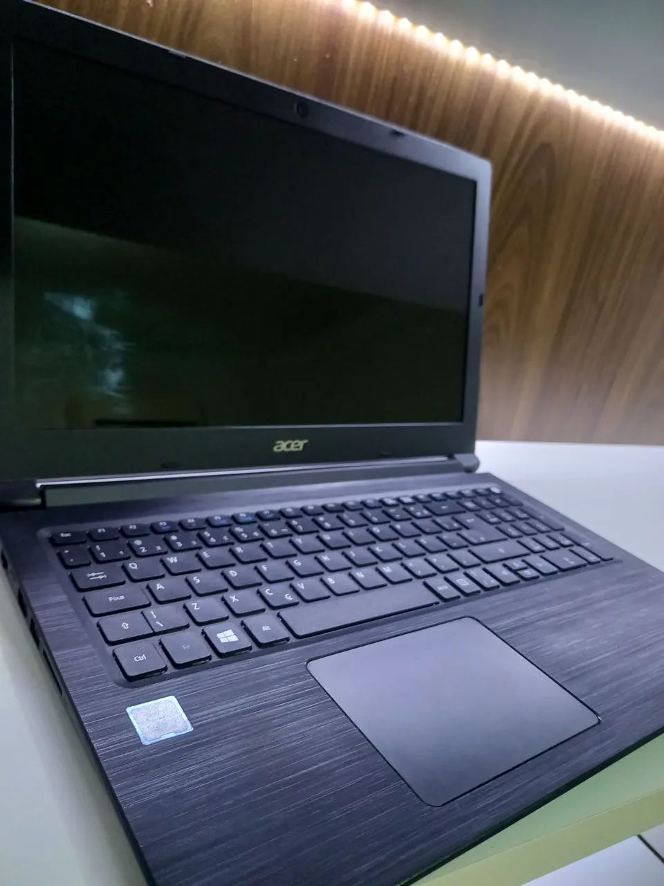 Notebook Acer/ SSD (RÁPIDO E CONSERVADO)