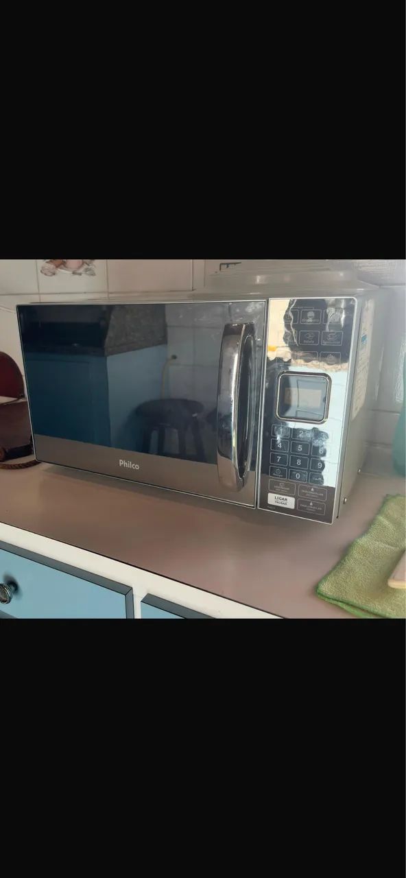 Forno Microondas Philco Super Conservado 