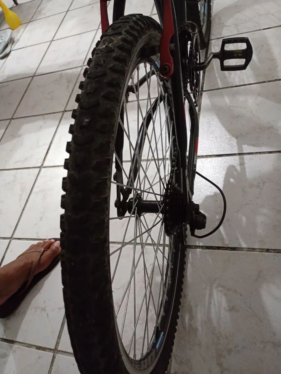 Vendo bicicleta Houston aro 26 semi nova.  - Foto 4