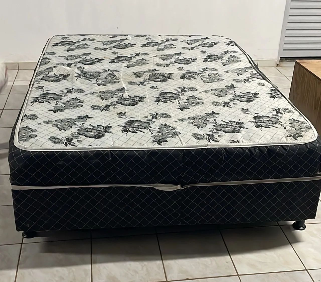 Cama de casal conjugada