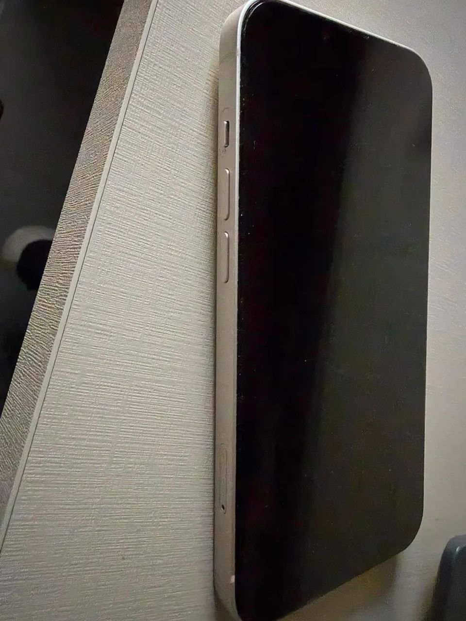 Iphone 13, muito novo. 