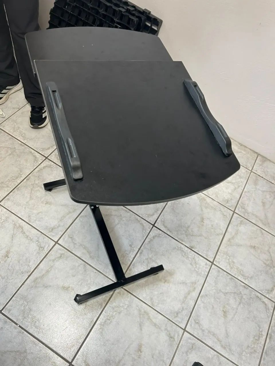 Mesa Notebook Multiuso Suporte De Luxo Ajuste De Altura - Usado